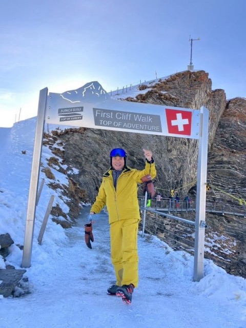 28A3DAA2-BF54-4DF1-92B2-CCD1A6ACA297