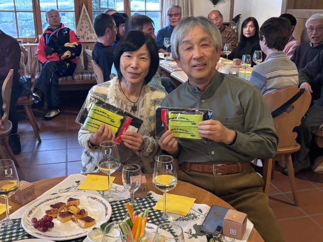 6927d430-c0b6-45b0-87f2-57f830659211