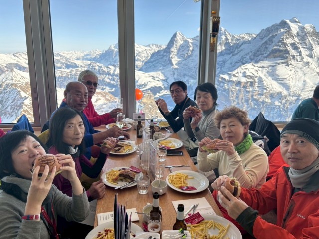 73D02044-6C96-4585-9F7A-C221FD7D9F19