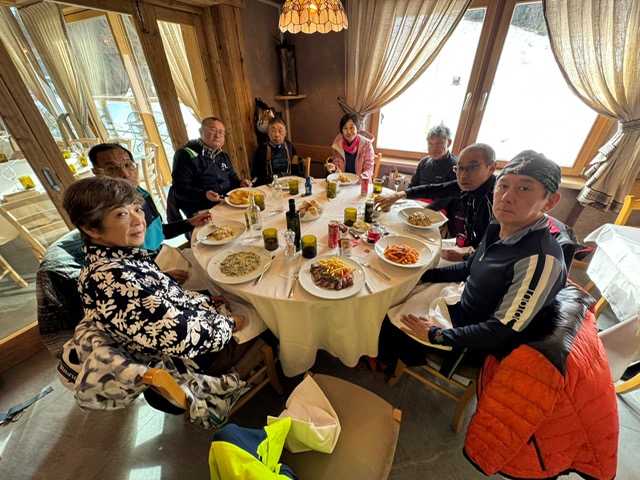 89ab5e5b-475e-4855-9c01-ea53eb2e1e12