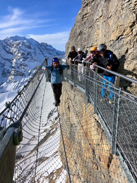 CC092175-A949-4E81-8CDA-054DFA2544BC