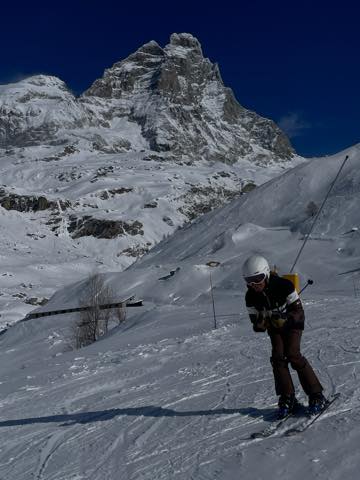 th_04218905-207E-4FB6-931B-91D1E9170A00