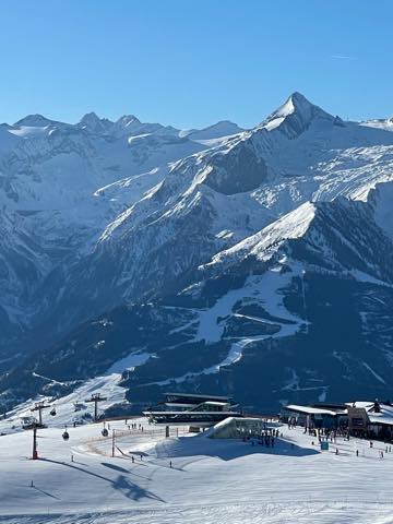 th_05EEF798-2256-4115-ABC5-27EC7E0F0687