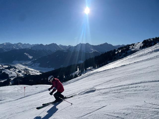 th_09990FBA-997E-4BEC-BABE-A8ABE0FC07F8