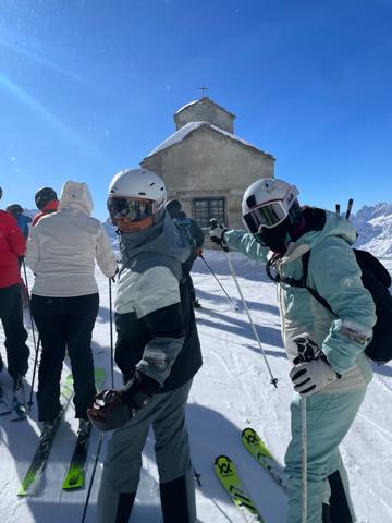 th_16EB8ACF-EF08-4132-9E83-6CEFB5970EF9