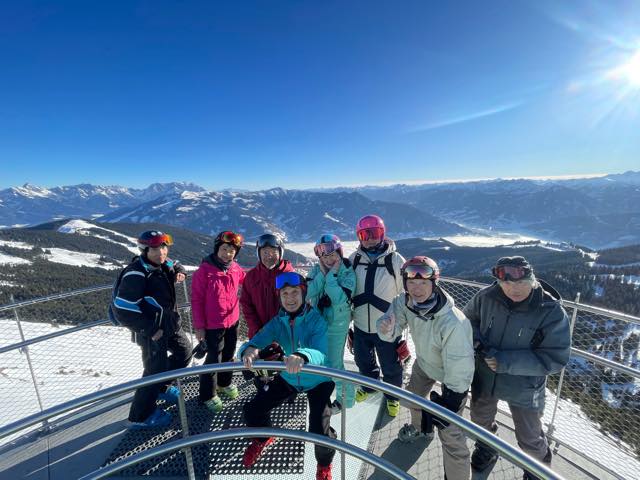 th_17FCCE03-2B64-4F7A-BEFF-42EF31B04497