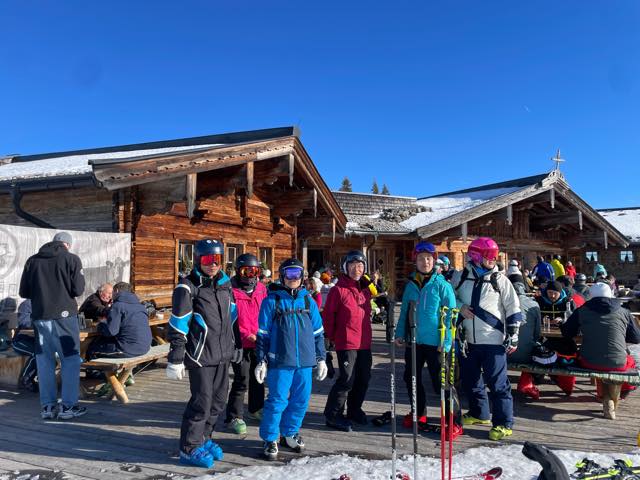 th_29D96E49-BEF6-4E7C-8406-5809AA478CCE