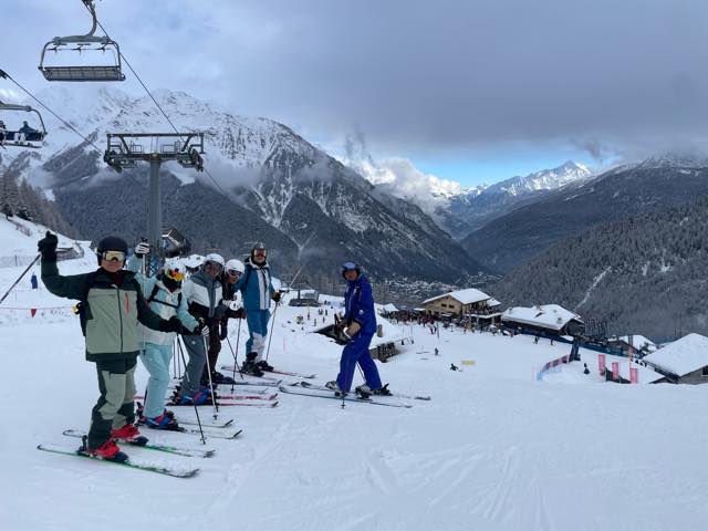 th_33CA3050-6555-4573-91B2-865E35829CD0