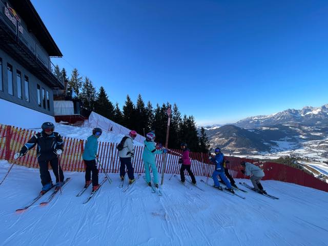 th_3510FCD3-EEF1-43A1-96F7-6BB72F07883C