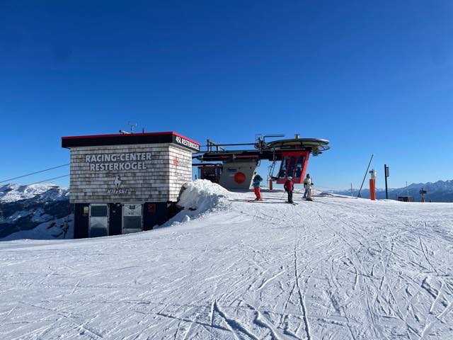 th_3C6BF313-F638-48B1-B327-45D29F68C48F