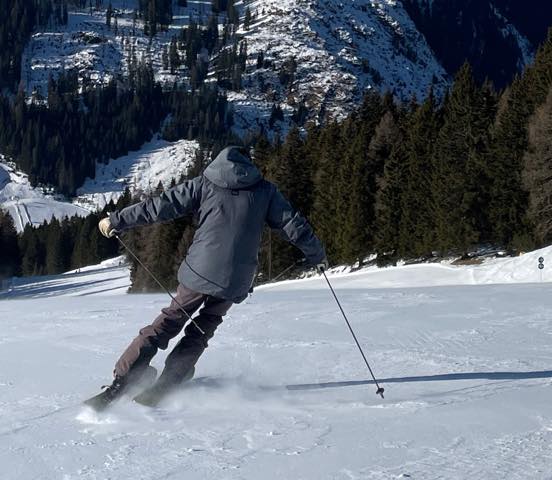 th_3E36C4C2-C574-4696-9472-6CDDE58F45B7_1_201_a