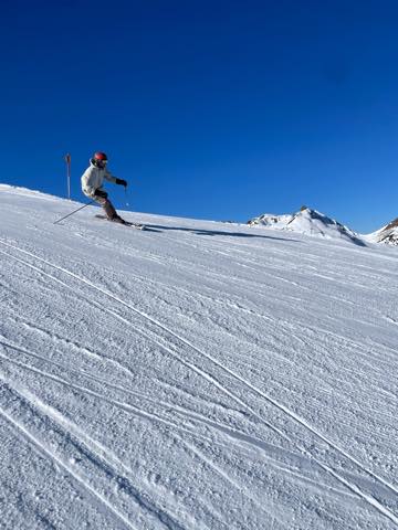 th_47A16771-8CDD-4250-B1B8-366C7AEFAB9A