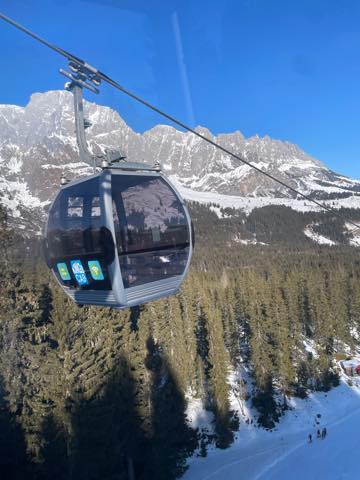 th_47A970D7-6029-4190-9F92-8C567F8CDD9D