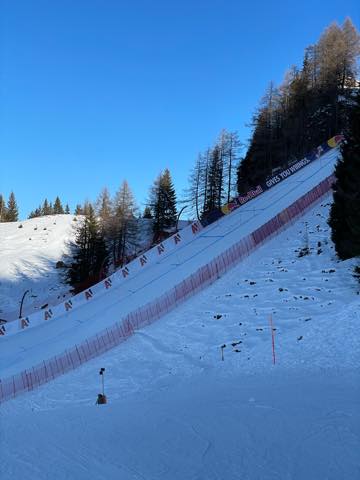 th_48B5654D-C4F7-41EF-98A1-8C039E76DA31