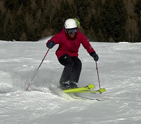 th_4FBE654A-5B06-41AF-8361-552A4B0108DC_1_201_a