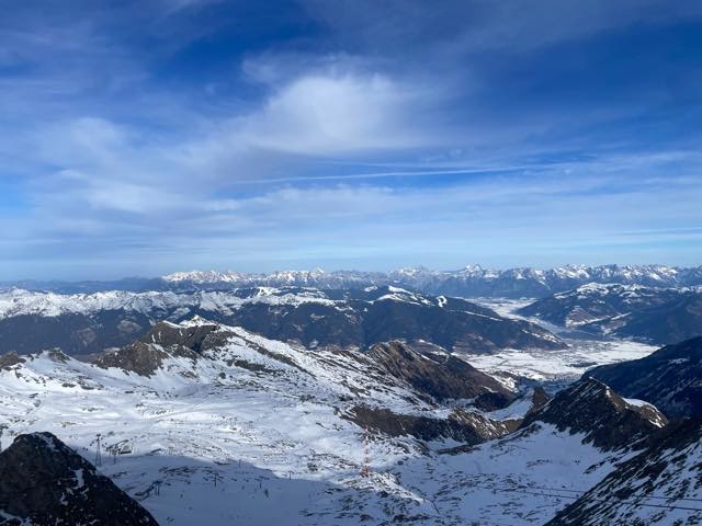 th_51AF9EEA-0326-4B11-8C50-27179770AB96