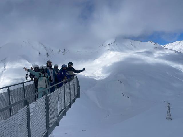 th_53779ADF-8F18-4A54-88CB-2ED54CC5F03E