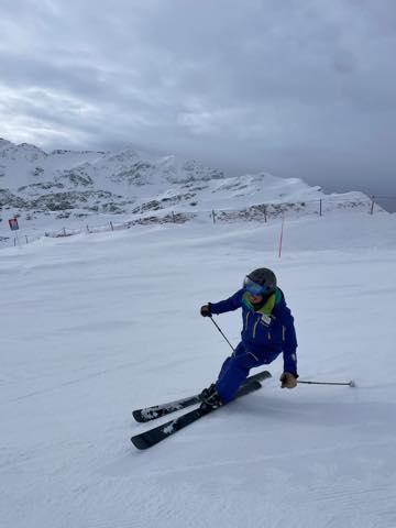 th_5DDE3749-9D2F-49A5-B840-C1F79ED0B513