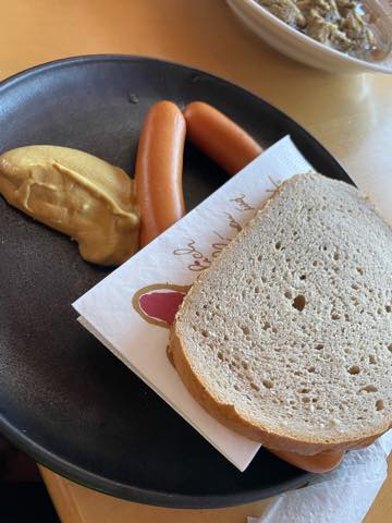 th_69B17F14-36CE-4E84-ADA5-80F6F9A84530