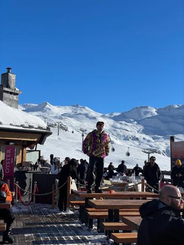 th_6E41A12F-99FE-4841-969C-DD698E8C001C