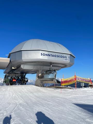 th_7980BC11-5BEF-46D4-B82C-BB0606742C55