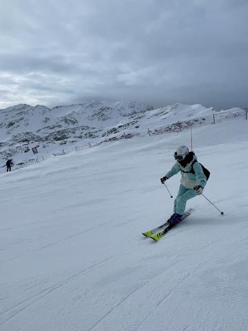 th_810635EA-C4EF-408E-A68B-BA18ECF184B7