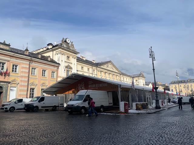 th_9F0D395B-E8F0-4E06-BB5B-5043AC1F4938