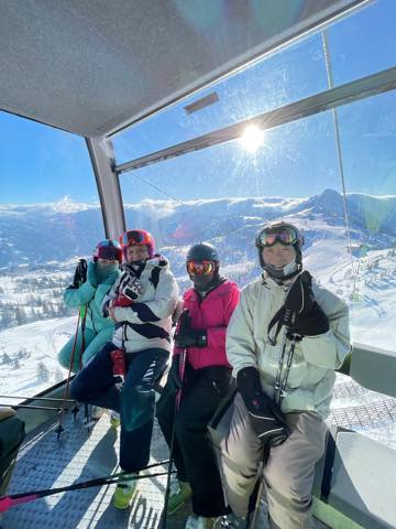 th_A480D338-F76B-428D-B201-7C3101668E8F