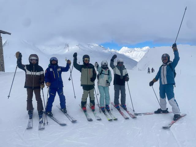 th_AB12B673-B86C-4DBD-AC79-2FFFCB04690C