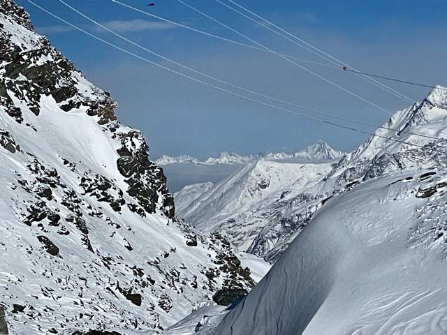 th_AE0B4846-1A9B-4282-A39E-5320F299FA1E