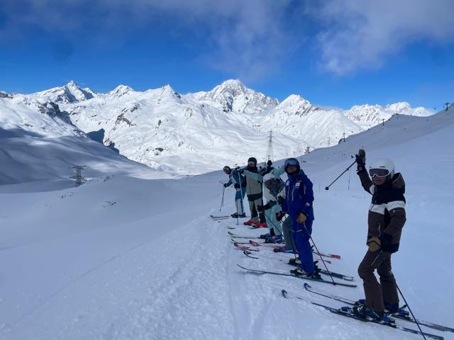 th_B3EC6639-B3F0-4CEC-8BC7-41A6C6C8271D