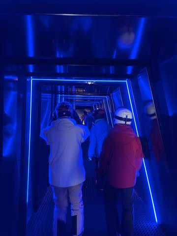 th_B58BEBD9-9E4A-470C-9FFB-4BF125A74403