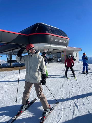 th_BEC2E8B0-8A7F-4ECF-A595-CDD2B8A2114E