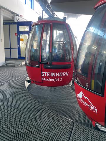 th_C156C67A-FA15-4D46-BBC6-659359E3FDCD