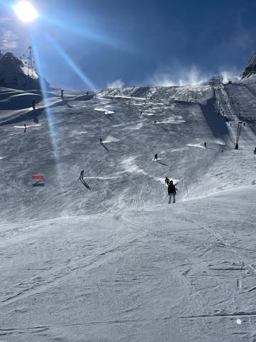 th_C24E107A-7E60-4959-A02E-45AEF66CDFB3