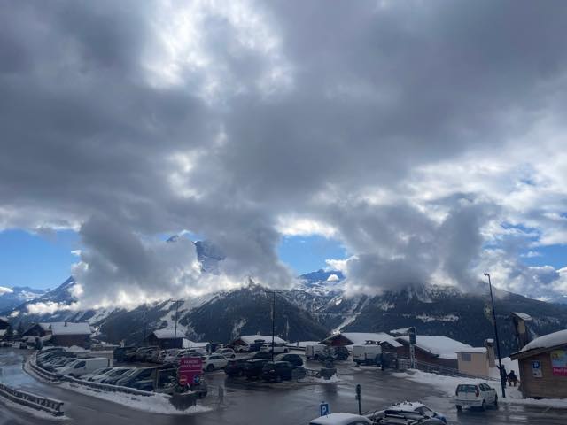 th_C5BE62A1-674B-4FFC-9639-8F199CAD835B