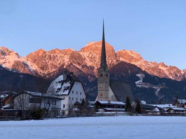 th_C6F23B85-ADE8-4FCE-AA34-1A198E5A1439