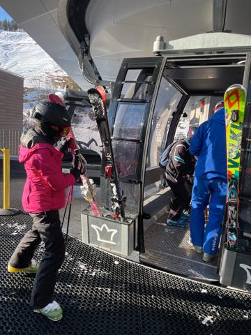 th_DC60C843-040F-4BEC-96B3-157CB668C9CE