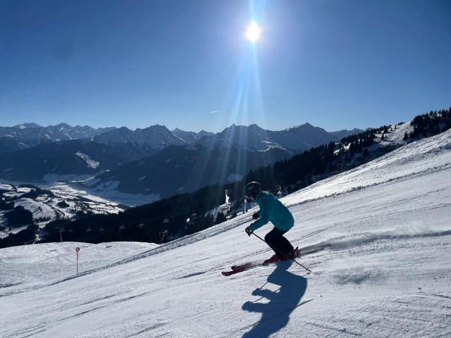 th_F1AA0DE7-5313-455D-B473-5BC7AE281D20