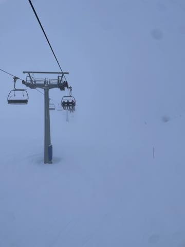 th_F7B688D2-60C6-4EF5-9325-06290299AE36