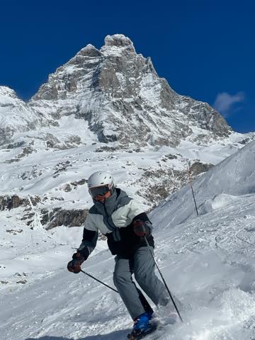 th_FDF8B161-3A2D-409A-A85C-D349A0065D4B