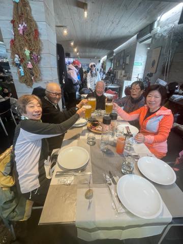 th_0A2BC3BD-3E2F-4EF9-BE23-F0D8D3EC4BF8