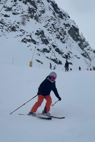 th_44E6A142-AD4A-432F-B58A-C933BAC57A6B