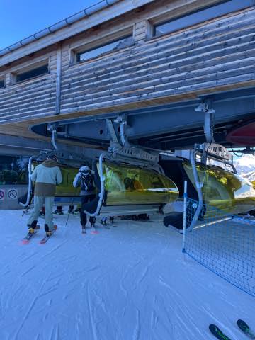 th_4B99289C-4A74-4D1B-87C0-E49DA73405C2