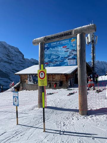 th_532C58AD-0F7F-44E2-933C-29122814C8AC