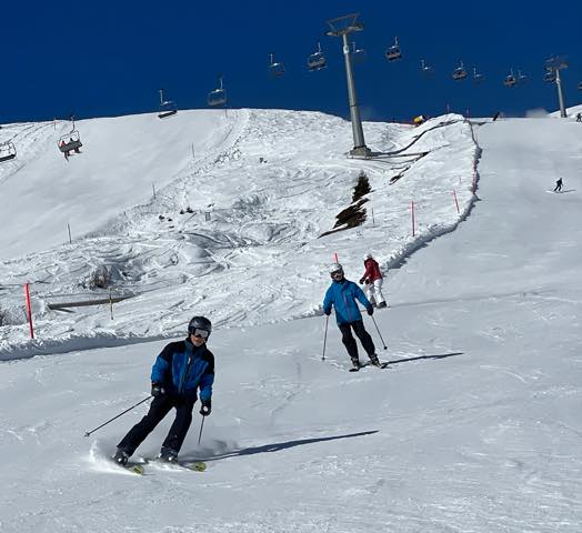 th_5BC7EFEC-3C5D-4D1E-BC36-F94E655289BE_1_201_a