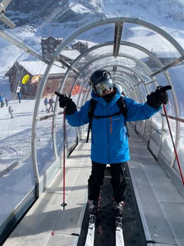 th_5CD3012E-D54E-4FAA-AC94-350E8C0B92B4