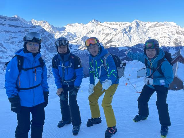 th_6DA9B89B-6B63-4ACF-AE82-B54923097234