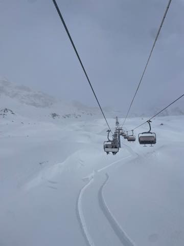 th_7F58E686-761D-4A39-AFA8-45A88599884B