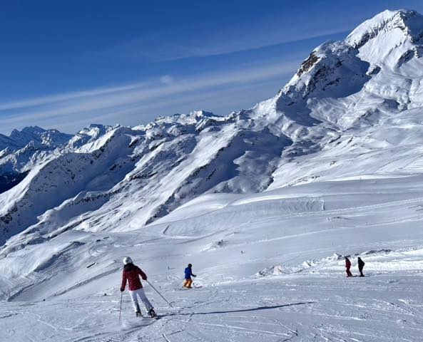 th_7F91FD62-CA2C-4E8E-89F6-B3BFCEE92923_1_201_a